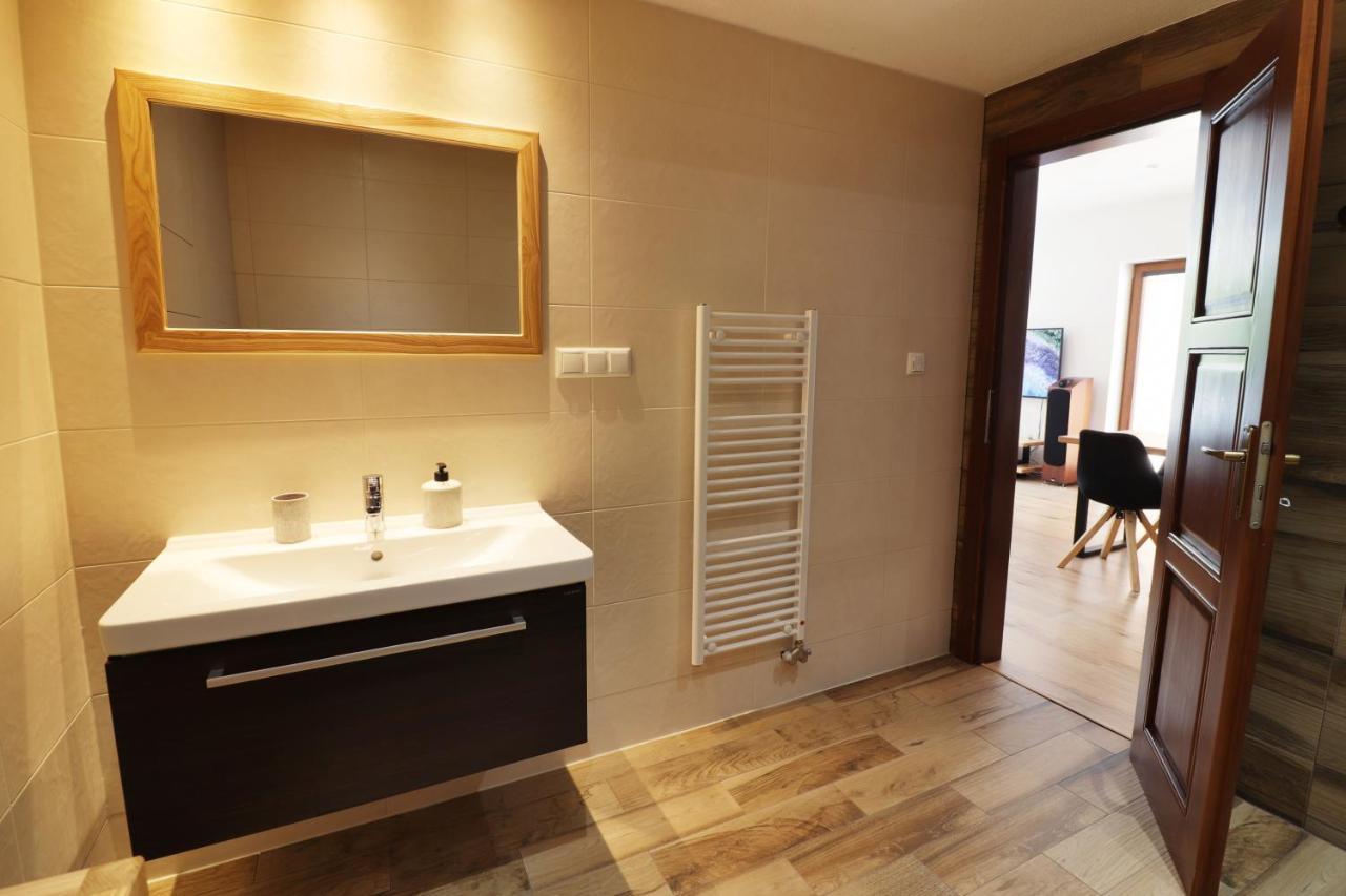 Apartmán Romantika Chopok Juh 12 Tale Esterno foto
